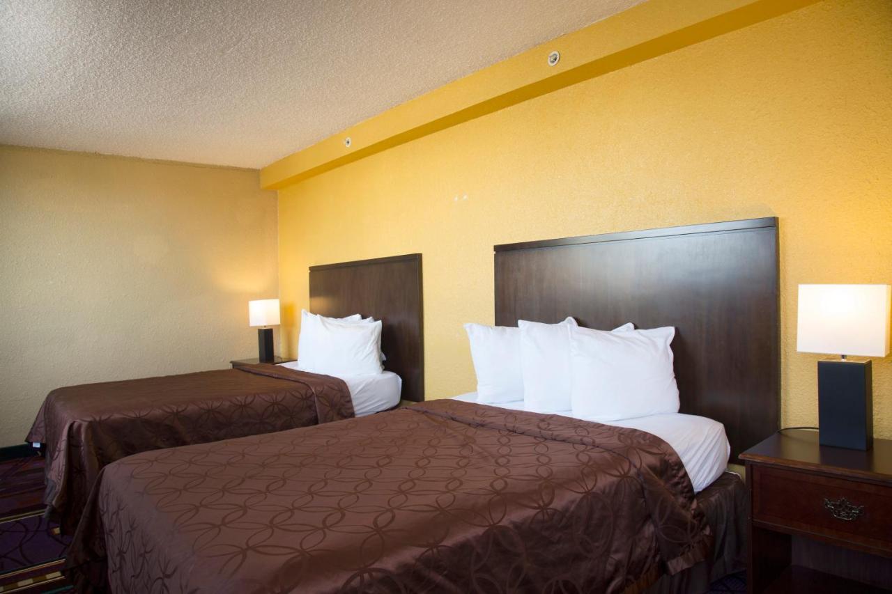 Hotel The Consulate Airport/sea World/san Diego Area 3*